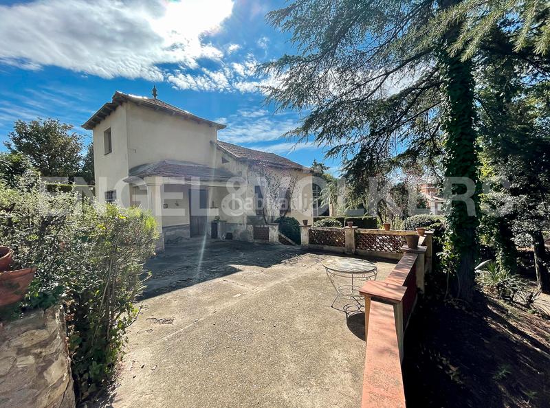 Foto ae6b27bc-6b31-4974-a210-af64626b60ae. Terreny residencial a Valldoreix Sant Cugat del Vallès Foto ae6b27bc-6b31-4974-a210-af64626b60ae. Terreny residencial a Valldoreix Sant Cugat del Vallès