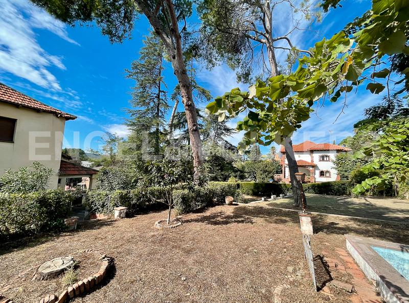 Foto bee495e3-a8ca-4939-a073-0a0fa13b5879. Terreny residencial a Valldoreix Sant Cugat del Vallès Foto bee495e3-a8ca-4939-a073-0a0fa13b5879. Terreny residencial a Valldoreix Sant Cugat del Vallès