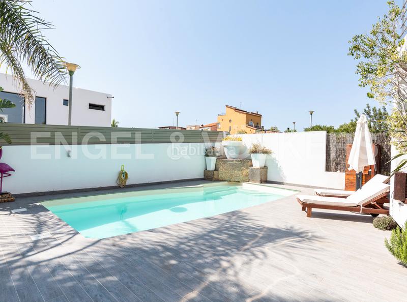 Foto 451b7f87-9f5f-4c5c-ad05-3c89d367ed64. House with heating parking pool in Coma-ruga platja Coma-ruga Foto 451b7f87-9f5f-4c5c-ad05-3c89d367ed64. House with heating parking pool in Coma-ruga platja Coma-ruga