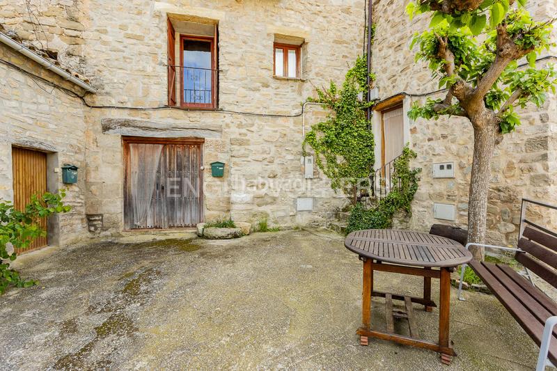 Foto 05a582c4-0359-431e-8021-c6426be5de59. Casa amb calefacció a Bellprat Foto 05a582c4-0359-431e-8021-c6426be5de59. Casa amb calefacció a Bellprat