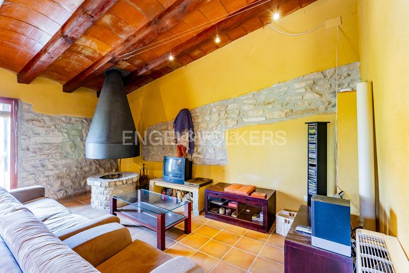 Foto 4048bc6e-520e-4d47-b2f1-cafe06d23e60. Casa amb calefacció a Bellprat Foto 4048bc6e-520e-4d47-b2f1-cafe06d23e60. Casa amb calefacció a Bellprat