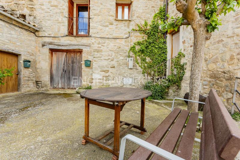 Foto 6d52ca16-796f-4558-9627-f79671453ea7. Casa amb calefacció a Bellprat Foto 6d52ca16-796f-4558-9627-f79671453ea7. Casa amb calefacció a Bellprat