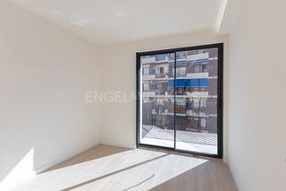 Piccolo appartamento in Poblenou. Maravilloso ático de 2 habitaciones y balcón Piccolo appartamento in Poblenou. Maravilloso ático de 2 habitaciones y balcón