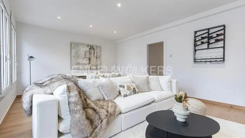 Foto 93a3b8d3-ad5d-4cea-b03e-461762333640. Piso 132m<sup>2</sup> en Fort Pienc Barcelona Foto 93a3b8d3-ad5d-4cea-b03e-461762333640. Piso 132m<sup>2</sup> en Fort Pienc Barcelona