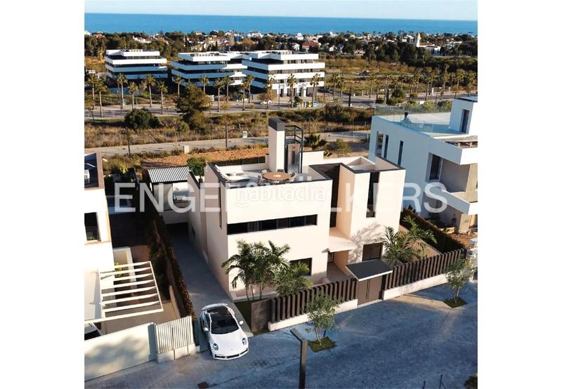 Foto 546c1889-559d-4971-8a37-f65edad5cedf. House 561m<sup>2</sup> with heating parking pool in La Plana Sitges Foto 546c1889-559d-4971-8a37-f65edad5cedf. House 561m<sup>2</sup> with heating parking pool in La Plana Sitges