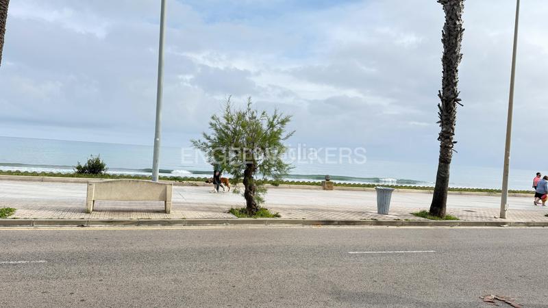 Foto 167d3130-d99c-42ae-ac2a-6c8210d30ffe. Location appartement avec chauffage parking piscine dans Sitges Foto 167d3130-d99c-42ae-ac2a-6c8210d30ffe. Location appartement avec chauffage parking piscine dans Sitges