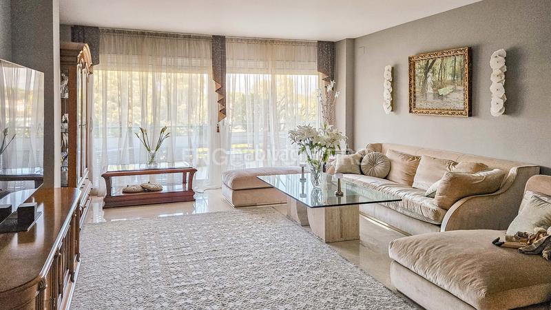 Foto afc4cfbc-4ba5-42fa-b55e-f17f05f58bc3. Rent apartment with heating parking pool in Can Girona - Terramar - Vinyet Sitges Foto afc4cfbc-4ba5-42fa-b55e-f17f05f58bc3. Rent apartment with heating parking pool in Can Girona - Terramar - Vinyet Sitges