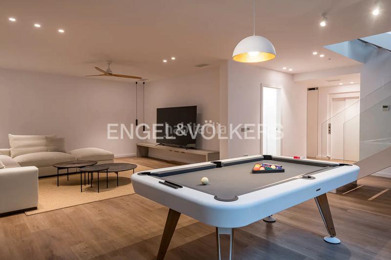 Foto 18f1d29e-aae4-4587-9e88-9150791f3da6. Casa 486m<sup>2</sup> amb calefacció aparcament piscina a Ametllers - Poble Sec Sitges Foto 18f1d29e-aae4-4587-9e88-9150791f3da6. Casa 486m<sup>2</sup> amb calefacció aparcament piscina a Ametllers - Poble Sec Sitges
