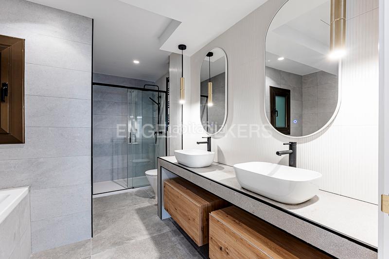 Foto e2817b4b-bae1-4583-a758-dd36b1c2ac76. Apartament amb calefacció a Dreta de l´Eixample Barcelona Foto e2817b4b-bae1-4583-a758-dd36b1c2ac76. Apartament amb calefacció a Dreta de l´Eixample Barcelona