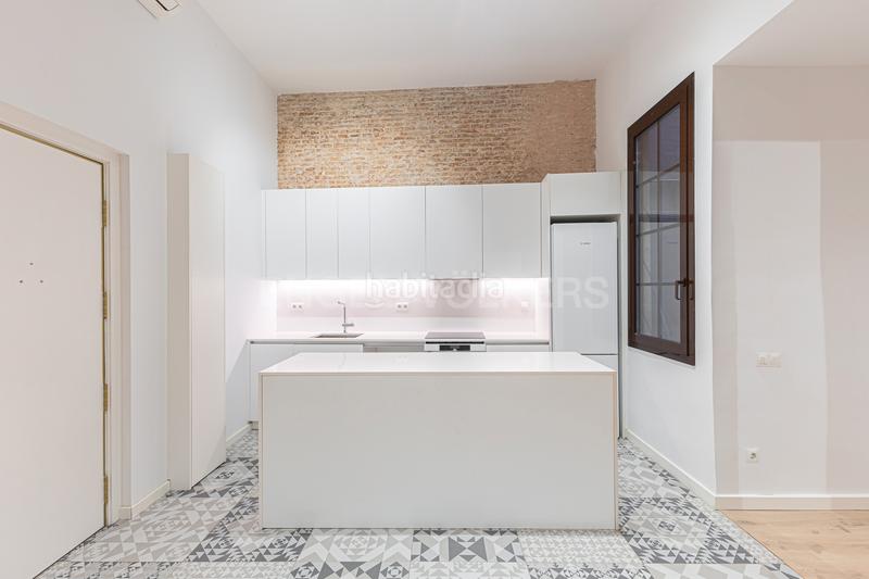 Foto 1f6f3f45-8ed6-4d49-9839-d19ff589375e. Apartamento exclusivo estudio tipo loft dúplex en Barcelona Foto 1f6f3f45-8ed6-4d49-9839-d19ff589375e. Apartamento exclusivo estudio tipo loft dúplex en Barcelona