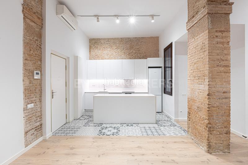 Foto 7680fc2e-605f-418d-b199-7115da76568d. Apartamento exclusivo estudio tipo loft dúplex en Barcelona Foto 7680fc2e-605f-418d-b199-7115da76568d. Apartamento exclusivo estudio tipo loft dúplex en Barcelona