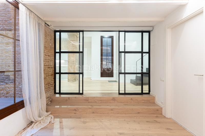Foto 94d67c70-49e4-43f8-8947-9e51b88bf43e. Apartamento exclusivo estudio tipo loft dúplex en Barcelona Foto 94d67c70-49e4-43f8-8947-9e51b88bf43e. Apartamento exclusivo estudio tipo loft dúplex en Barcelona