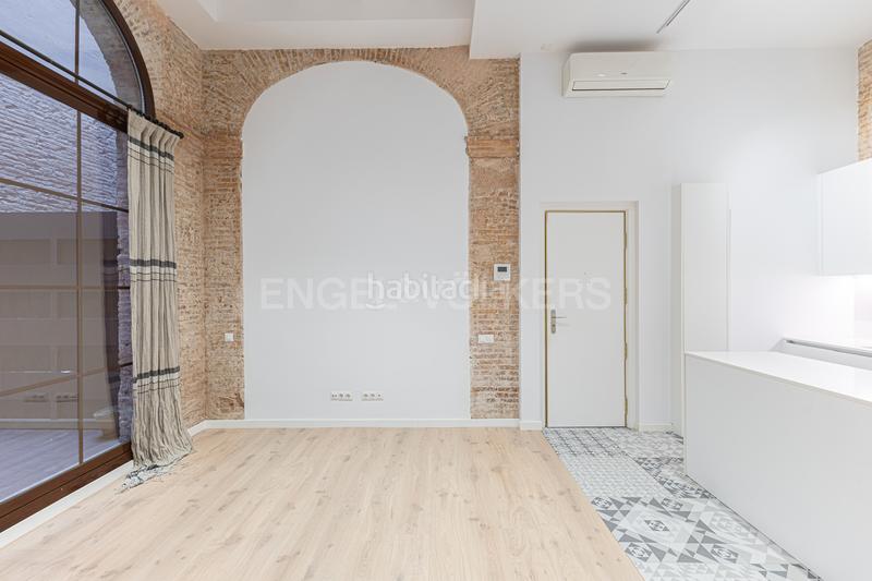 Foto e865e0d2-4ceb-4fb9-b73d-2089263898b2. Apartamento exclusivo estudio tipo loft dúplex en Barcelona Foto e865e0d2-4ceb-4fb9-b73d-2089263898b2. Apartamento exclusivo estudio tipo loft dúplex en Barcelona