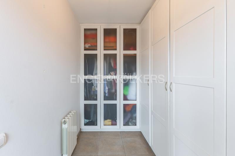 Foto 0c92a6d9-9aad-4e3f-9a22-a12ecb57060a. Casa adossada amb calefacció aparcament piscina a Granollers Foto 0c92a6d9-9aad-4e3f-9a22-a12ecb57060a. Casa adossada amb calefacció aparcament piscina a Granollers