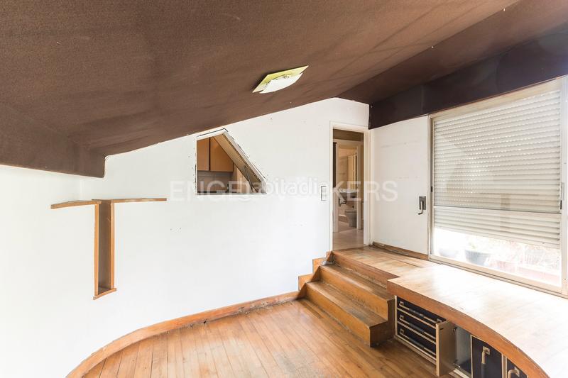 Foto ff6997f1-3432-4c99-a668-a9fb6b50e58c. Casa adossada amb calefacció a Montbau Barcelona Foto ff6997f1-3432-4c99-a668-a9fb6b50e58c. Casa adossada amb calefacció a Montbau Barcelona