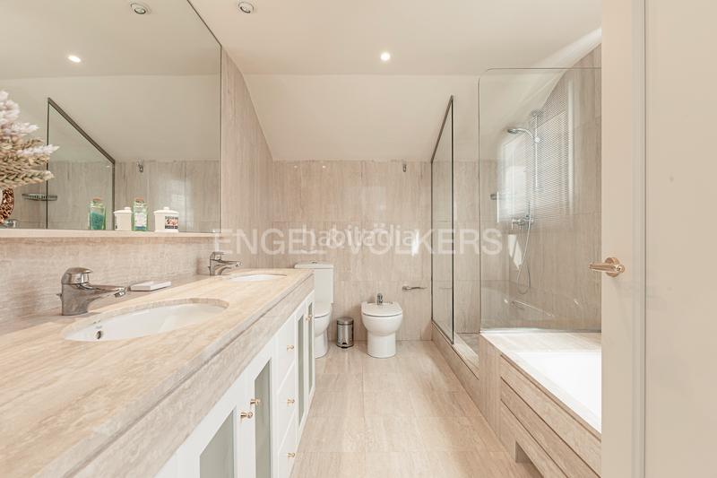 Foto 345686d1-31e9-4692-894f-ffad65d9bfde. Rent penthouse with heating parking pool in Can Girona - Terramar - Vinyet Sitges Foto 345686d1-31e9-4692-894f-ffad65d9bfde. Rent penthouse with heating parking pool in Can Girona - Terramar - Vinyet Sitges
