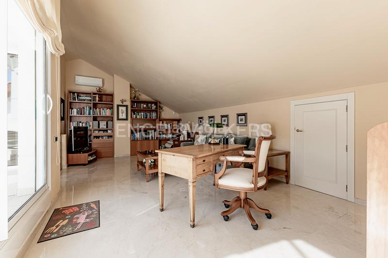Foto 86dd0947-355e-49f2-96f0-074b2a6178fc. Rent penthouse with heating parking pool in Can Girona - Terramar - Vinyet Sitges Foto 86dd0947-355e-49f2-96f0-074b2a6178fc. Rent penthouse with heating parking pool in Can Girona - Terramar - Vinyet Sitges