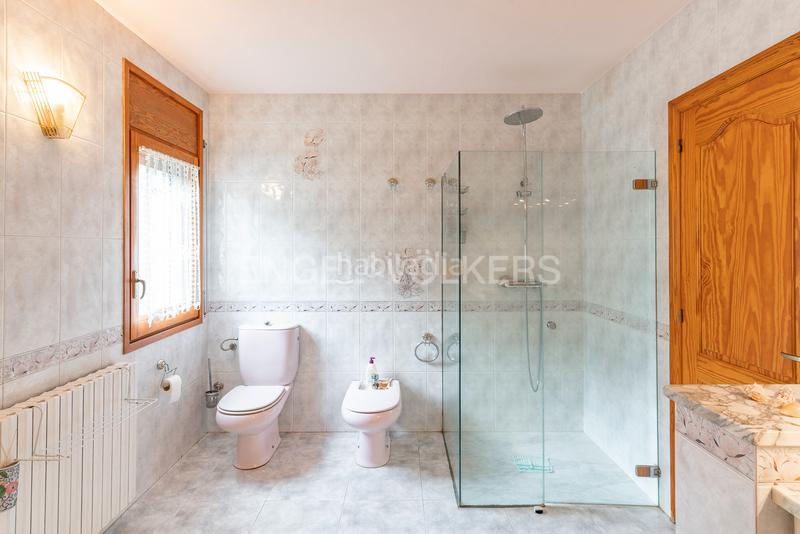 Foto 1da0e36f-a9ed-43d7-8bea-a97c641d943f. Haus mit heizung parking pool in Santa Maria de Corcó Foto 1da0e36f-a9ed-43d7-8bea-a97c641d943f. Haus mit heizung parking pool in Santa Maria de Corcó