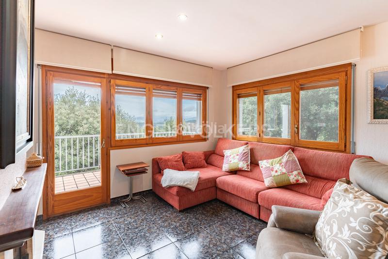 Foto 8917975d-78e4-44a3-bb63-113e3b531177. Haus mit heizung parking pool in Santa Maria de Corcó Foto 8917975d-78e4-44a3-bb63-113e3b531177. Haus mit heizung parking pool in Santa Maria de Corcó