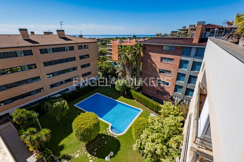 Foto 41e6b40b-ca3e-48e1-904a-c6bdc89fb756. Àtic amb calefacció aparcament piscina a Can Pei Sitges Foto 41e6b40b-ca3e-48e1-904a-c6bdc89fb756. Àtic amb calefacció aparcament piscina a Can Pei Sitges