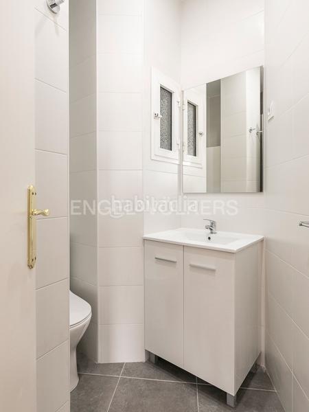 Foto 13d6bb5c-894b-4dbc-af4b-0f4f8aa08d31. Lloguer apartament amb calefacció a Hostafrancs Barcelona Foto 13d6bb5c-894b-4dbc-af4b-0f4f8aa08d31. Lloguer apartament amb calefacció a Hostafrancs Barcelona