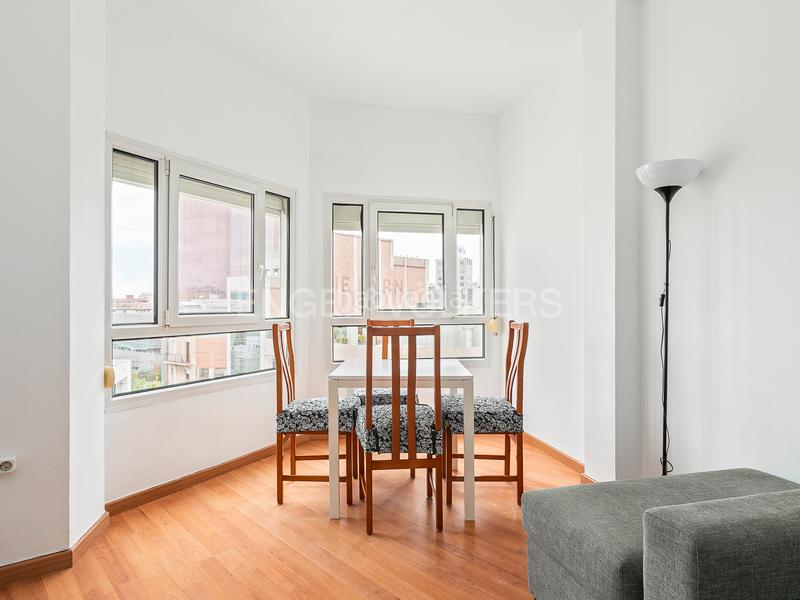 Foto 0bd0a227-8e58-4ab6-ab5f-b00d263f9907. Location appartement avec chauffage dans Hostafrancs Barcelona Foto 0bd0a227-8e58-4ab6-ab5f-b00d263f9907. Location appartement avec chauffage dans Hostafrancs Barcelona