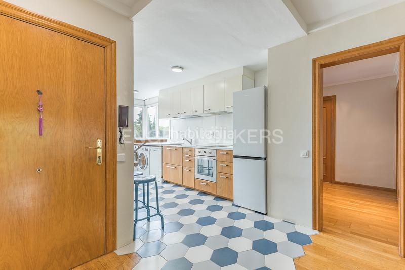 Foto 1a4c77ae-d48a-4104-9c10-ad013a004643. Apartament amb calefacció aparcament a Gava Mar Gavà Foto 1a4c77ae-d48a-4104-9c10-ad013a004643. Apartament amb calefacció aparcament a Gava Mar Gavà