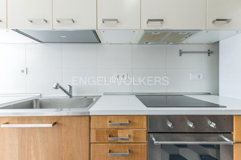 Foto 2b68a18a-77a2-4d17-8f2b-fe75bf5e6af1. Apartament amb calefacció aparcament a Gava Mar Gavà Foto 2b68a18a-77a2-4d17-8f2b-fe75bf5e6af1. Apartament amb calefacció aparcament a Gava Mar Gavà