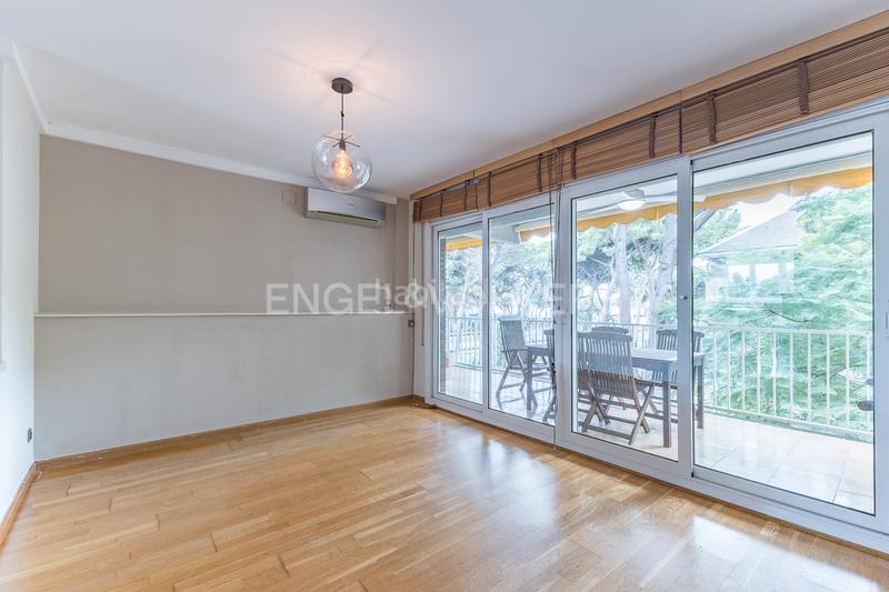 Foto b53f6bad-3fe7-4e85-8425-311a36e5bbfd. Apartament amb calefacció aparcament a Gava Mar Gavà Foto b53f6bad-3fe7-4e85-8425-311a36e5bbfd. Apartament amb calefacció aparcament a Gava Mar Gavà