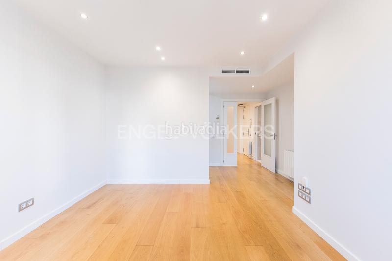 Foto 504baef9-6327-41b2-b835-a96855c84a23. Apartament amb calefacció a La Nova Esquerra de l´Eixample Barcelona Foto 504baef9-6327-41b2-b835-a96855c84a23. Apartament amb calefacció a La Nova Esquerra de l´Eixample Barcelona