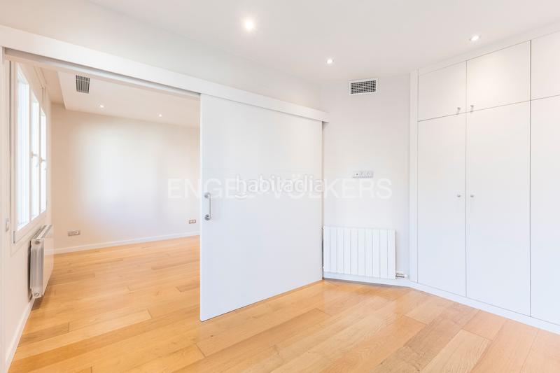 Foto ca155c6e-b884-4d26-86d6-1e4ce335ee8b. Apartament amb calefacció a La Nova Esquerra de l´Eixample Barcelona Foto ca155c6e-b884-4d26-86d6-1e4ce335ee8b. Apartament amb calefacció a La Nova Esquerra de l´Eixample Barcelona