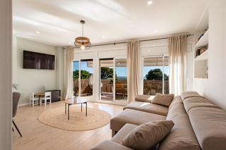 Haus in Montmar. Acogedora casa totalmente reformada con preciosas vistas al mar Haus in Montmar. Acogedora casa totalmente reformada con preciosas vistas al mar