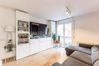 Haus in Centre - Estació. Magnífica casa esquinera con luz en el centro del pueblo Haus in Centre - Estació. Magnífica casa esquinera con luz en el centro del pueblo