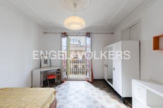 Apartament a L´Antiga Esquerra de l´Eixample. Preciosos piso luminso en planta alta en entorno de enric granad Apartament a L´Antiga Esquerra de l´Eixample. Preciosos piso luminso en planta alta en entorno de enric granad