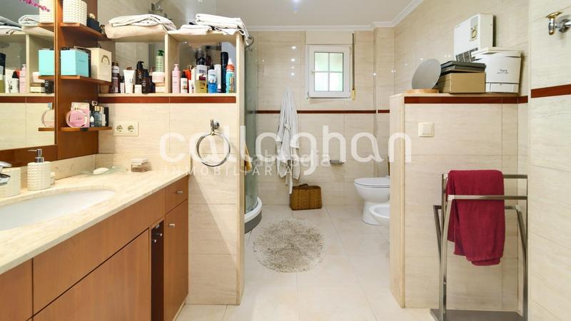 Foto 33c59848-36ee-43f5-8906-870582af806e. Miete chalet mit parking pool in Serra Foto 33c59848-36ee-43f5-8906-870582af806e. Miete chalet mit parking pool in Serra