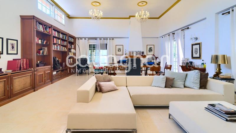 Foto 90cec922-a101-4d76-8c22-c411c571ffb1. Miete chalet mit parking pool in Serra Foto 90cec922-a101-4d76-8c22-c411c571ffb1. Miete chalet mit parking pool in Serra