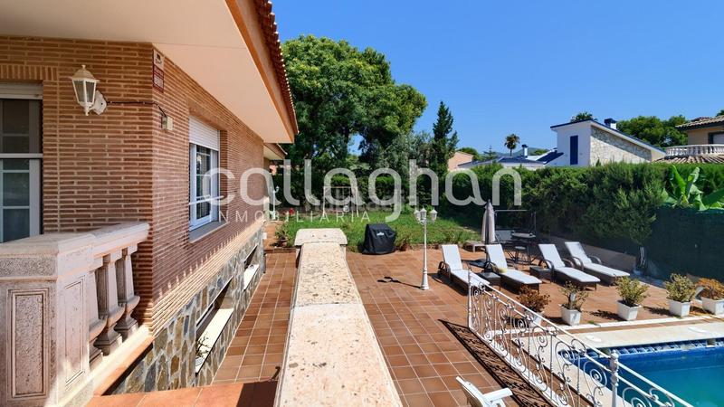 Foto eb636fc4-4141-4806-b7ad-2f05e2aa2bd8. Miete chalet mit parking pool in Serra Foto eb636fc4-4141-4806-b7ad-2f05e2aa2bd8. Miete chalet mit parking pool in Serra