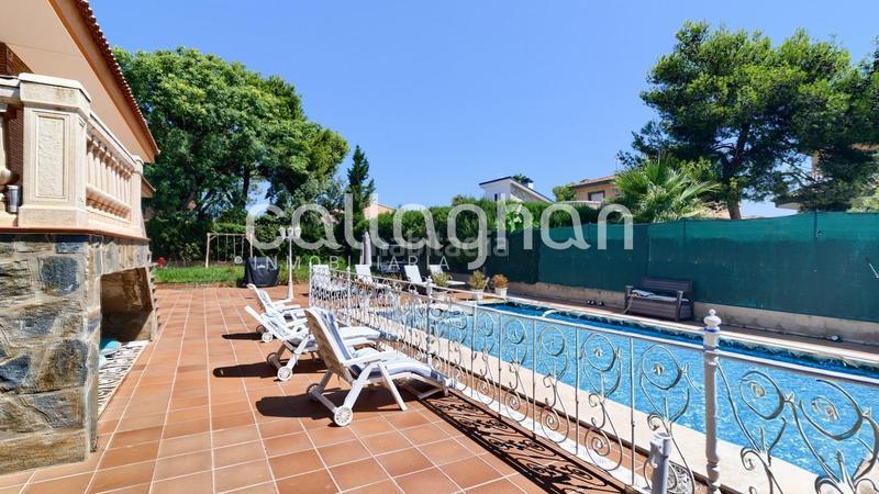Foto b95cf5de-fa9c-4f13-a3ad-1a97ef98eedf. Rent chalet with parking pool in Serra Foto b95cf5de-fa9c-4f13-a3ad-1a97ef98eedf. Rent chalet with parking pool in Serra