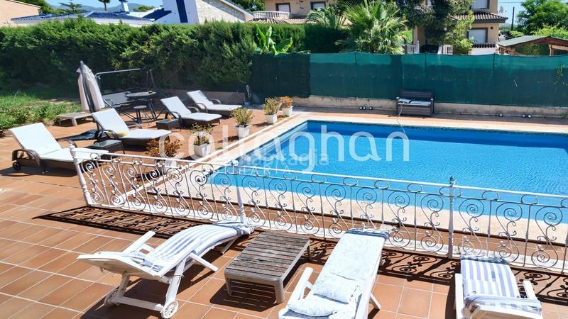 Foto ca47a3fc-a2f8-4559-aed0-640160ec16d2. Rent chalet with parking pool in Serra Foto ca47a3fc-a2f8-4559-aed0-640160ec16d2. Rent chalet with parking pool in Serra