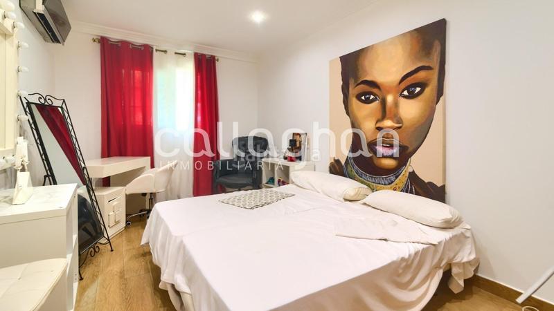 Foto fb87dd53-0a79-460a-95ab-90f6b3f043fd. Rent chalet with parking pool in Serra Foto fb87dd53-0a79-460a-95ab-90f6b3f043fd. Rent chalet with parking pool in Serra