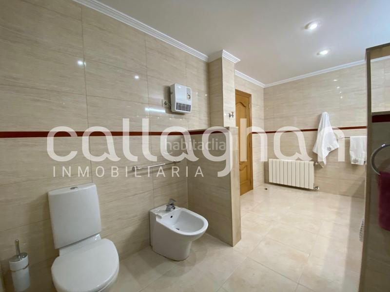 Foto fba25bff-099c-478f-a54b-5903b93c576d. Rent chalet with parking pool in Serra Foto fba25bff-099c-478f-a54b-5903b93c576d. Rent chalet with parking pool in Serra