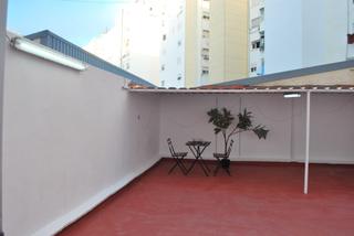 Location Appartement à El Calvari. Alquiler piso reformado en valencia con gran terraza, patio y as Location Appartement à El Calvari. Alquiler piso reformado en valencia con gran terraza, patio y as