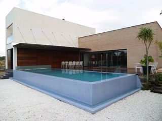 Xalet Carrer doctor miquel servet. Chalet con piscina privada Xalet Carrer doctor miquel servet. Chalet con piscina privada
