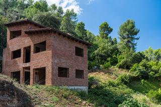 Casa in Corbera de Llobregat. Gran oportunidad!! casa en construcción con parcela en corbera Casa in Corbera de Llobregat. Gran oportunidad!! casa en construcción con parcela en corbera