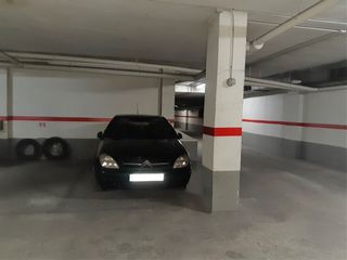 Alquiler Parking coche en La Constitución-Canaleta. Plaza de garaje en sotano -1 Alquiler Parking coche en La Constitución-Canaleta. Plaza de garaje en sotano -1