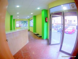 Location Rez-de-chaussée Malva-rosa. Local comercial av. principal Location Rez-de-chaussée Malva-rosa. Local comercial av. principal