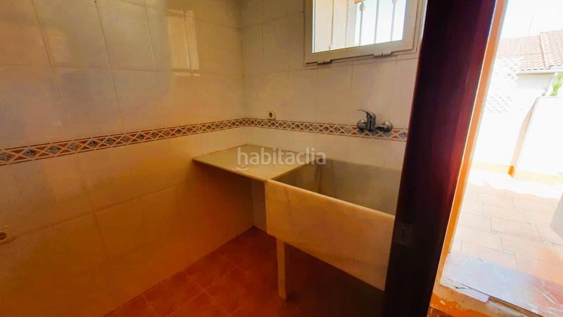 Foto 9a3d8aa7-4d08-4584-8938-ef1aba99a181. Casa adosada en venta excepcional adosado en L´Eixereta Burjassot Foto 9a3d8aa7-4d08-4584-8938-ef1aba99a181. Casa adosada en venta excepcional adosado en L´Eixereta Burjassot