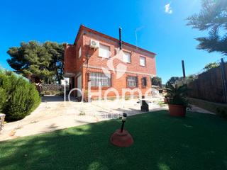 Chalet à Carrer 406 25. Para grandes familias Chalet à Carrer 406 25. Para grandes familias