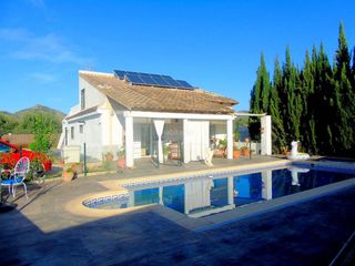 Xalet en Canals. Bonito chalet en canals Xalet en Canals. Bonito chalet en canals