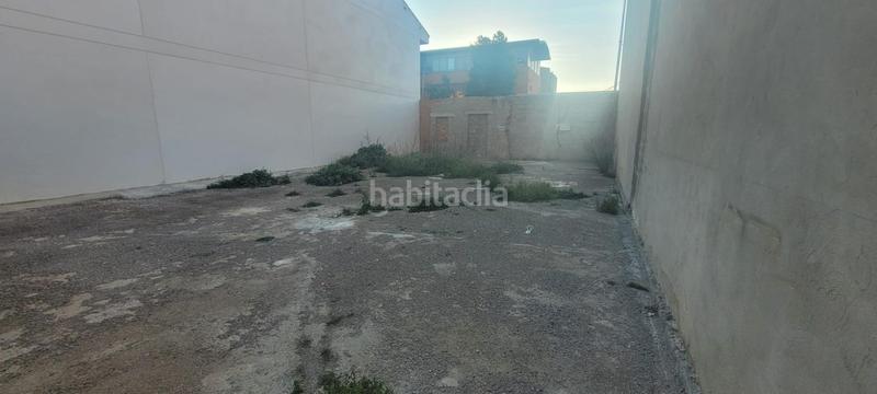 Foto 38926ff2-3961-4b3b-a2ec-ee7ef2025730. Terreno residencial solar situado en avenida principal de lliria en Llíria Foto 38926ff2-3961-4b3b-a2ec-ee7ef2025730. Terreno residencial solar situado en avenida principal de lliria en Llíria